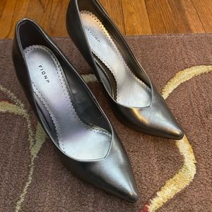 Metallic Fioni hi heel pumps
